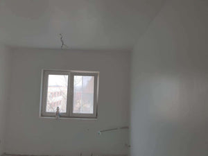 Wall and Ceiling Painting and Self-Leveling Concrete Pouring for a 120 sqm Apartment in Baneasa thumbnail