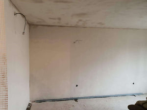 Wall and Ceiling Painting and Self-Leveling Concrete Pouring for a 120 sqm Apartment in Baneasa thumbnail